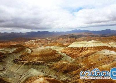 تپه های مریخی دامغان یکی از جاذبه های گردشگری استان سمنان است